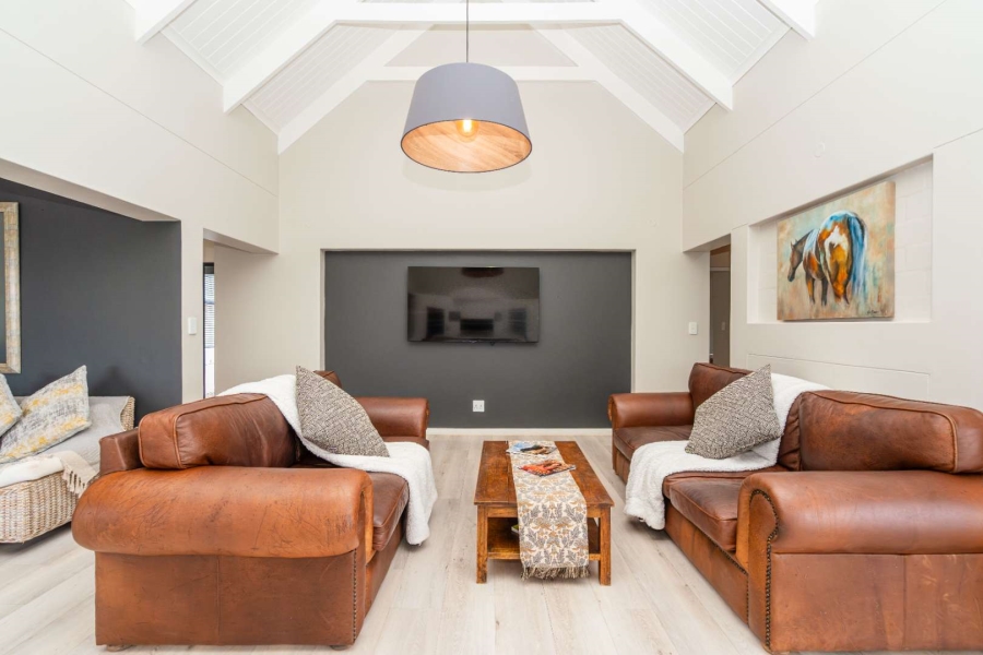 9 Bedroom Property for Sale in Oliphantskop Western Cape